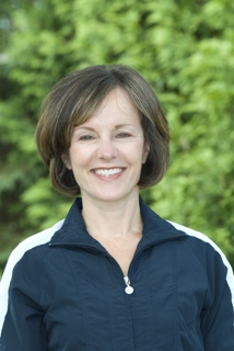 Image of Suzanne Gray outdoors